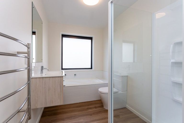 Photo of property in 15 Millhaven Place, Casebrook, Christchurch, 8051