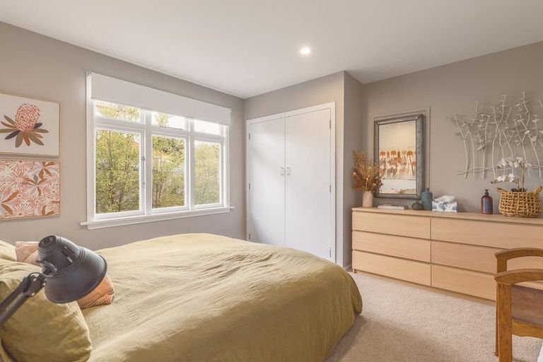 Photo of property in 40 Celia Street, Redcliffs, Christchurch, 8081