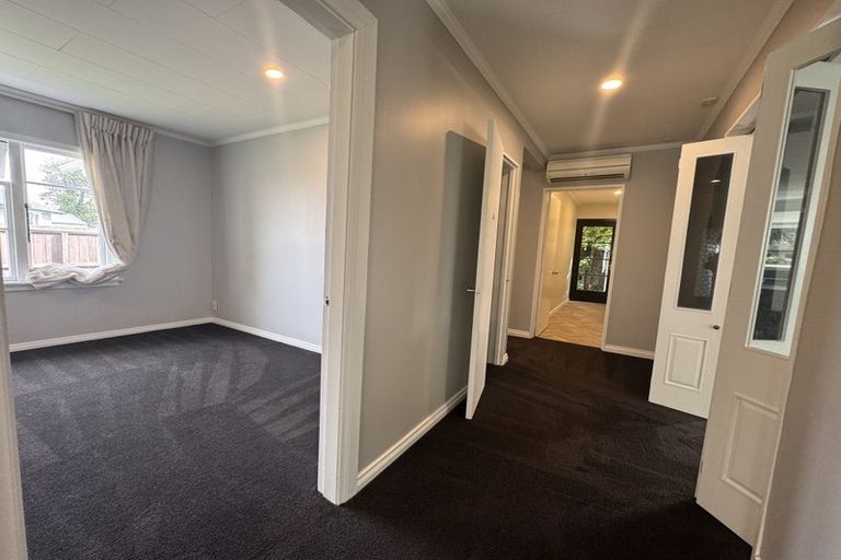 Photo of property in 34 Glenfield Crescent, Mairehau, Christchurch, 8052