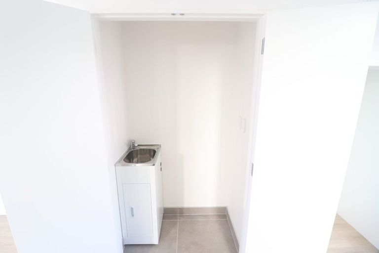 Photo of property in 20 Hiki Street, Hobsonville, Auckland, 0616