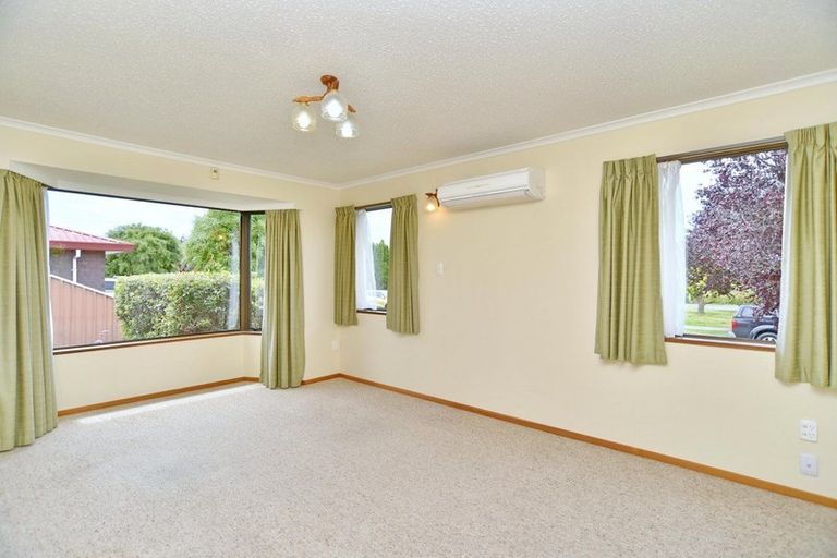 Photo of property in 15 Regent Avenue, Rangiora, 7400