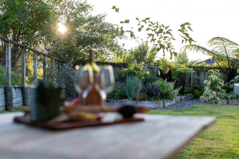 Photo of property in 15 Kakemai Rise, Pyes Pa, Tauranga, 3112