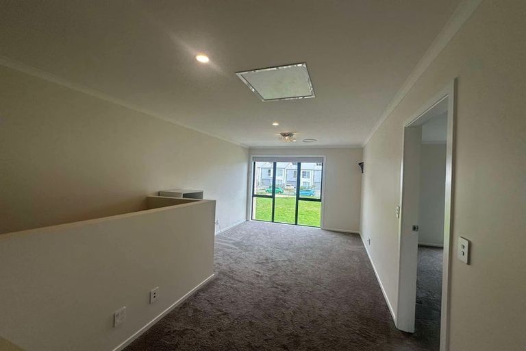 Photo of property in 6 Tokitoki Way, Kenepuru, Porirua, 5022