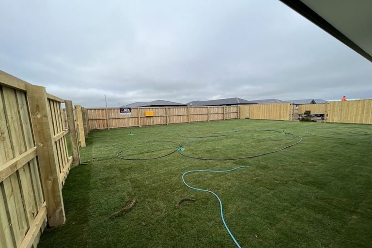 Photo of property in 63 Nethercote Way, Rolleston, 7614