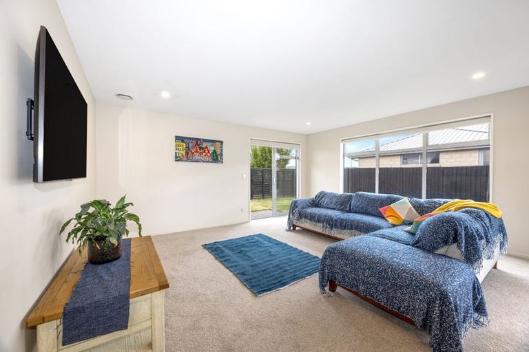 Photo of property in 25 Bofors Close, Wigram, Christchurch, 8042
