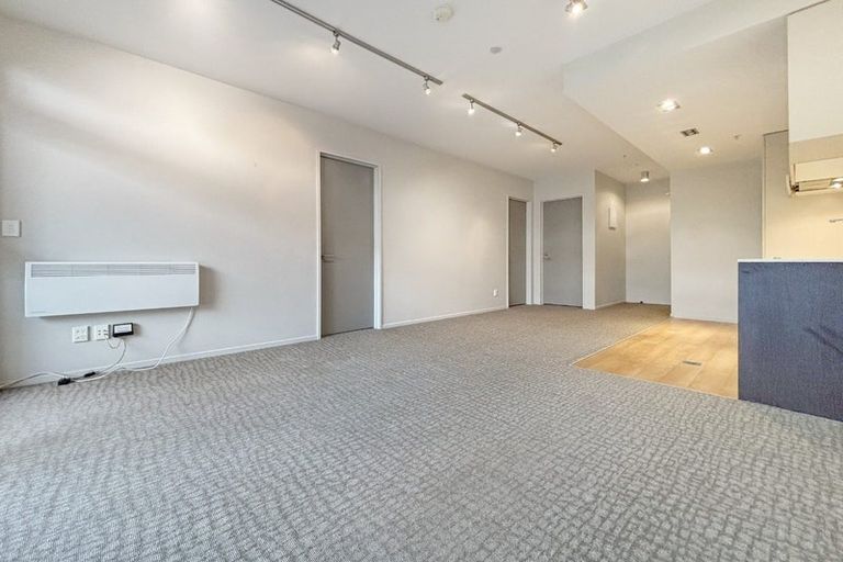 Photo of property in Masina Apartments, 107/80 Riddiford Street, Newtown, Wellington, 6021
