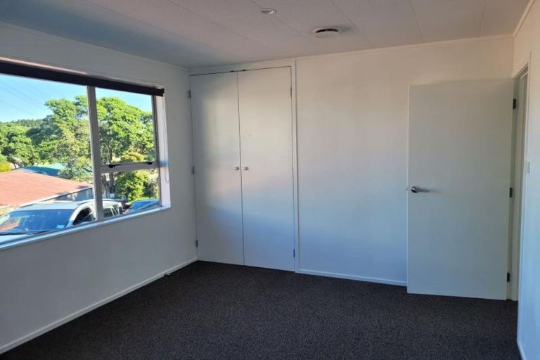 Photo of property in 5c Tahurangi Place, Spotswood, New Plymouth, 4310