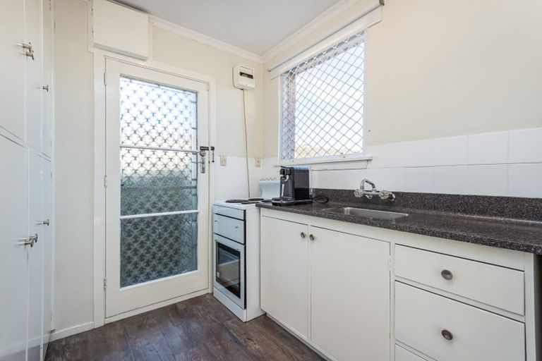 Photo of property in 2/25 Whitmore Street, Edgeware, Christchurch, 8013