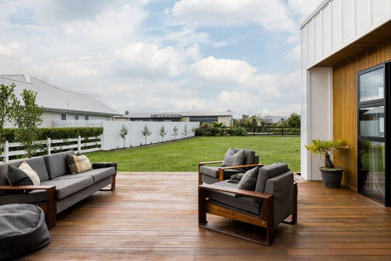 Photo of property in 16 Kaniera Terrace, Cambridge, 3434