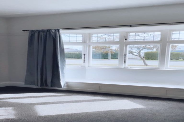 Photo of property in 102 Malcolm Avenue, Beckenham, Christchurch, 8023