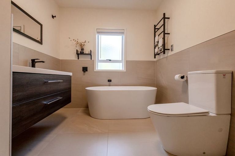 Photo of property in 24 Kilgour Road, Greymouth, 7805