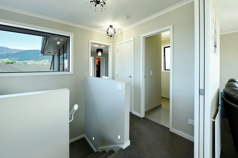 Photo of property in 31 Kendall View, Stoke, Nelson, 7011