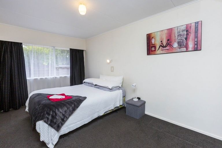 Photo of property in 528f2- Fergusson Drive, Trentham, Upper Hutt, 5018