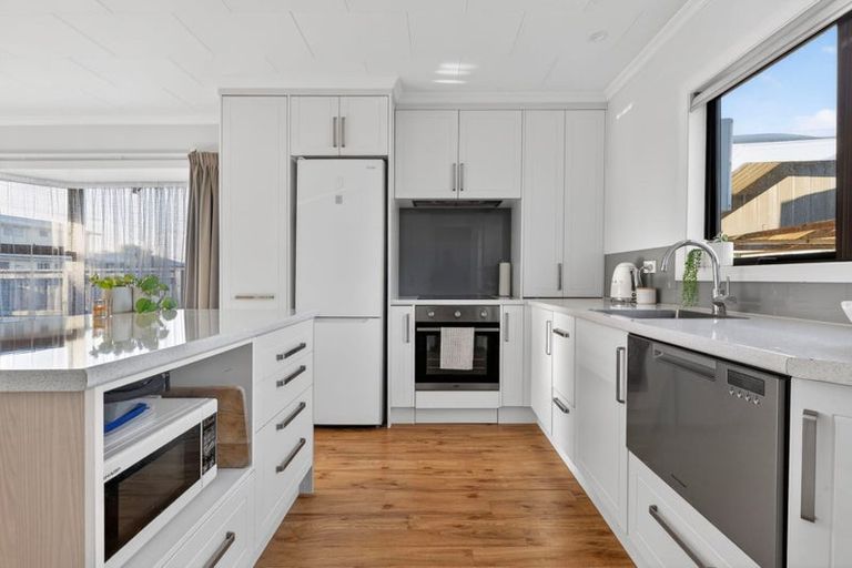 Photo of property in 13 Bryant Road, Brightwater, 7022