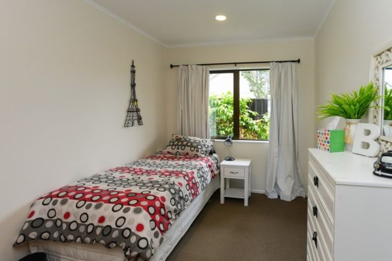 Photo of property in 22 Otatara Road, Taradale, Napier, 4112