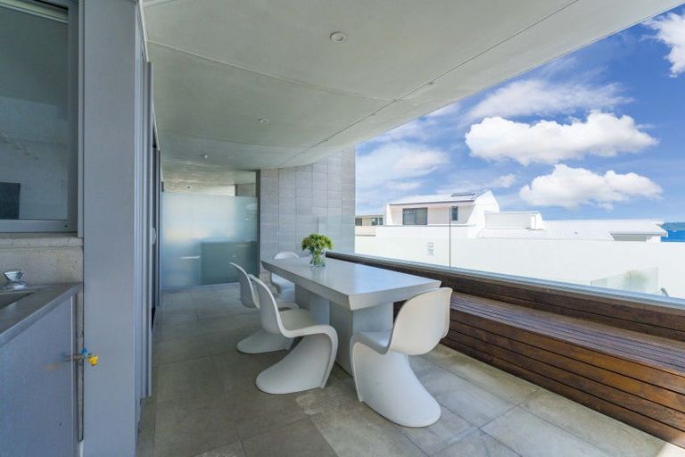 Photo of property in 10/225 Lake Terrace, Waipahihi, Taupo, 3330