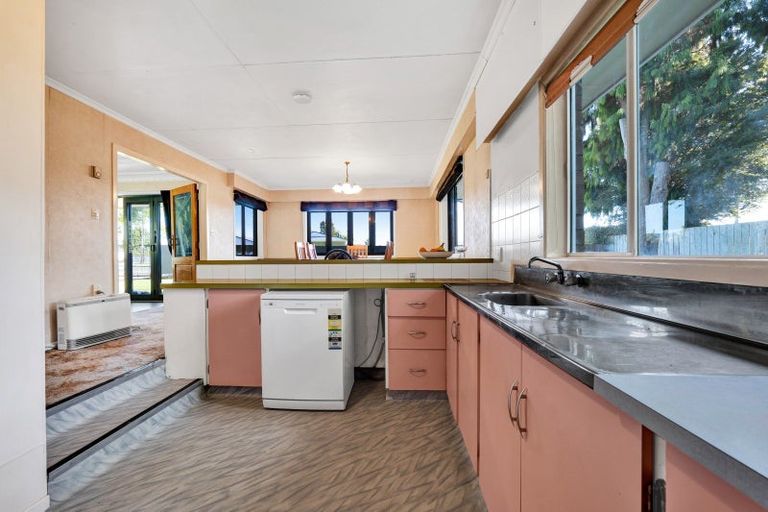 Photo of property in 13 Regan Street, Stratford, 4332