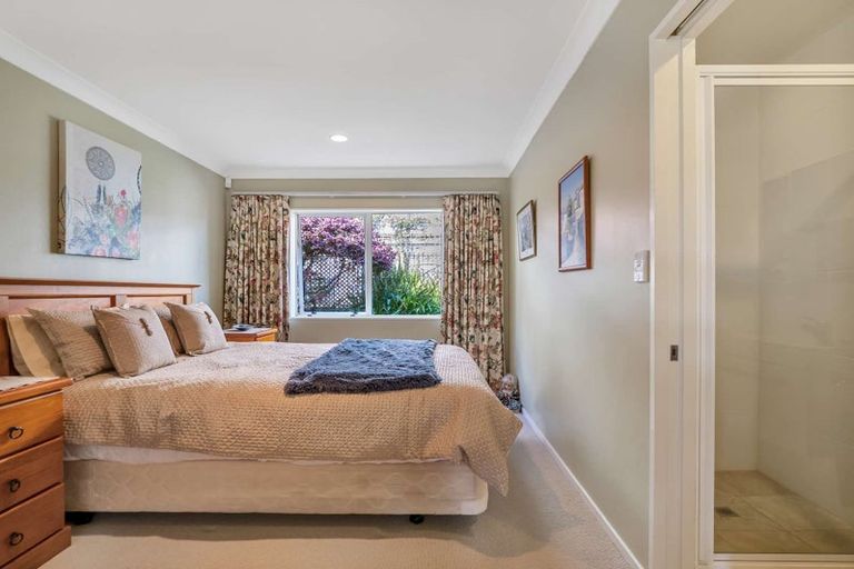 Photo of property in 32 Otonga Road, Springfield, Rotorua, 3015