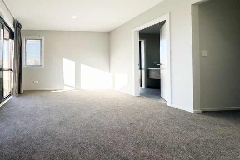 Photo of property in 7 Perks Drive, Halswell, Christchurch, 8025