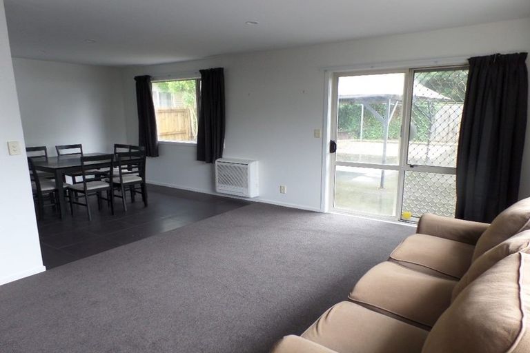 Photo of property in 34a Roche Avenue, Upper Riccarton, Christchurch, 8041