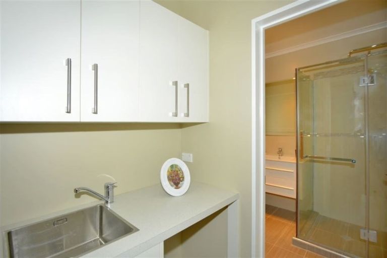 Photo of property in 2/34 Neill Street, Hornby, Christchurch, 8042