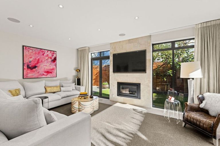 Photo of property in 7b Rugby Street, Merivale, Christchurch, 8014