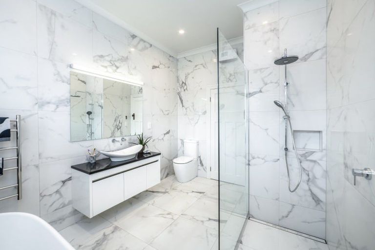 Photo of property in 16 Main Street, Greytown, 5712