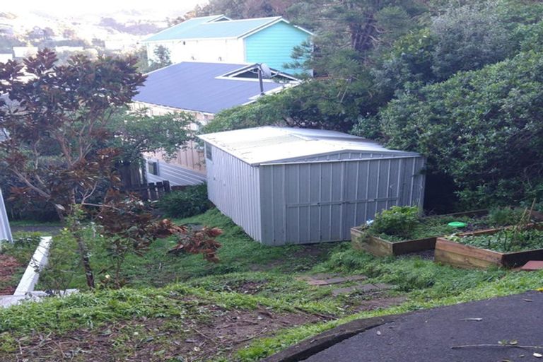 Photo of property in 13a Bristol Street, Island Bay, Wellington, 6023