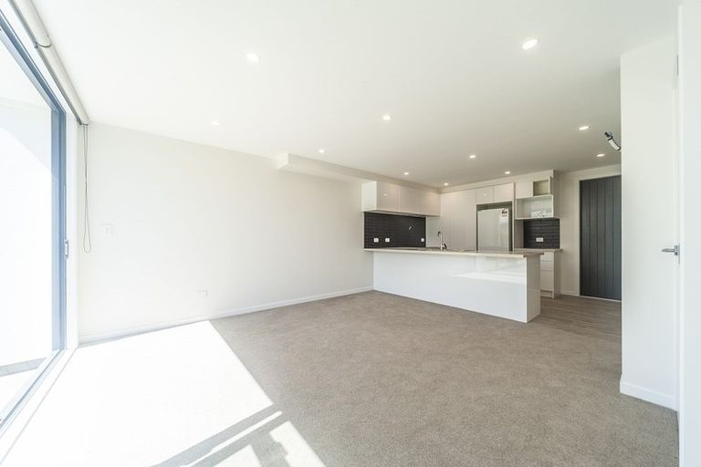 Photo of property in 21 Tireti Road, Titahi Bay, Porirua, 5022