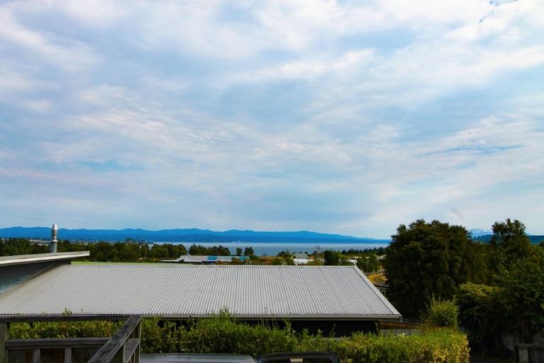 Photo of property in 15 Mansell Road, Nukuhau, Taupo, 3330