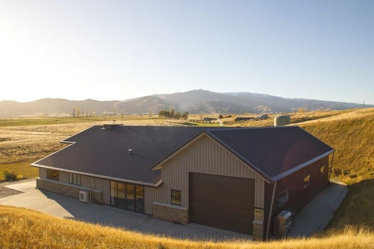 Photo of property in 211 Mcarthur Road, Springvale, Alexandra, 9391