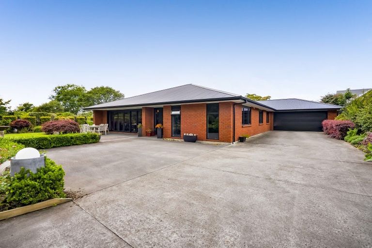 Photo of property in 17a Kauri Street, Inglewood, 4330