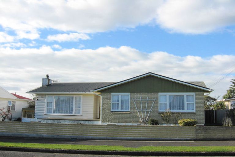Photo of property in 15 Parsons Avenue, Levin, 5510