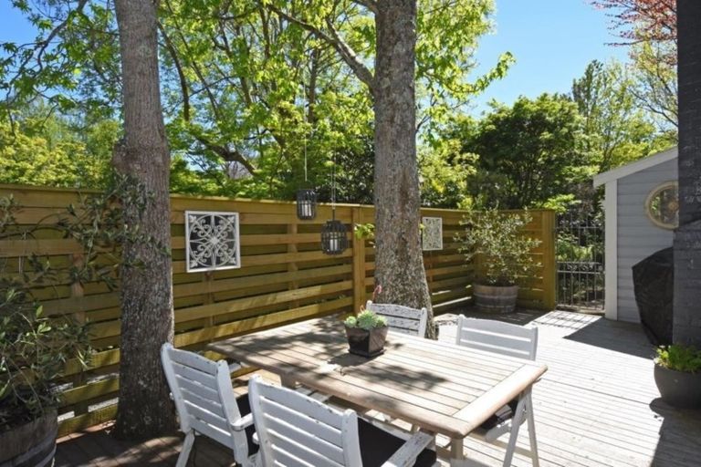 Photo of property in 34 Kuratawhiti Street, Greytown, 5712