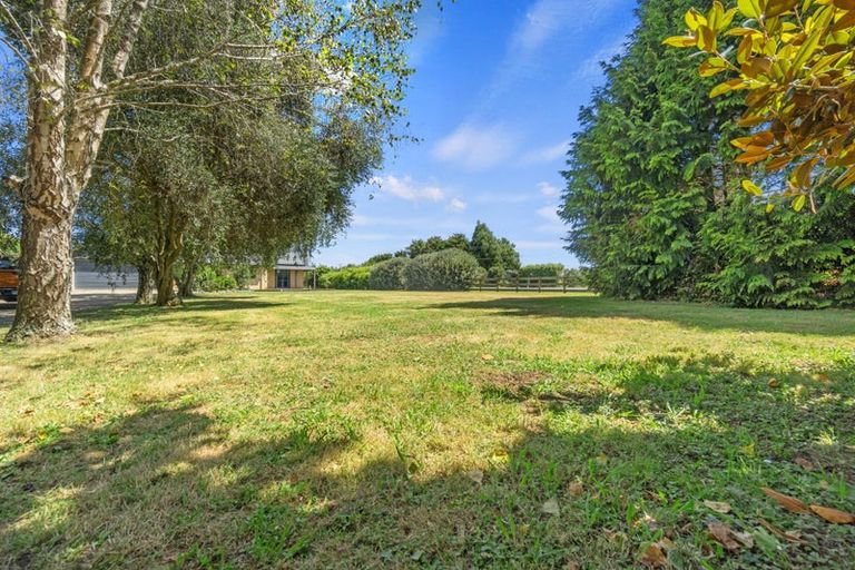 Photo of property in 2 Appleton Lane, Eureka, Hamilton, 3287