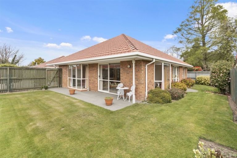 Photo of property in 37b Highsted Road, Bishopdale, Christchurch, 8053