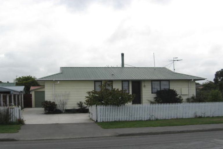 Photo of property in 60 Brookside Road, Rolleston, 7614