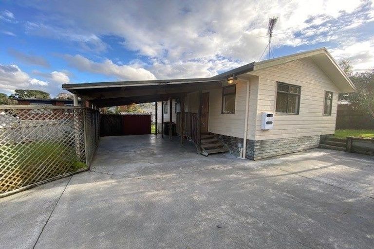 Photo of property in 4 Marine Parade, Mount Maunganui, 3116