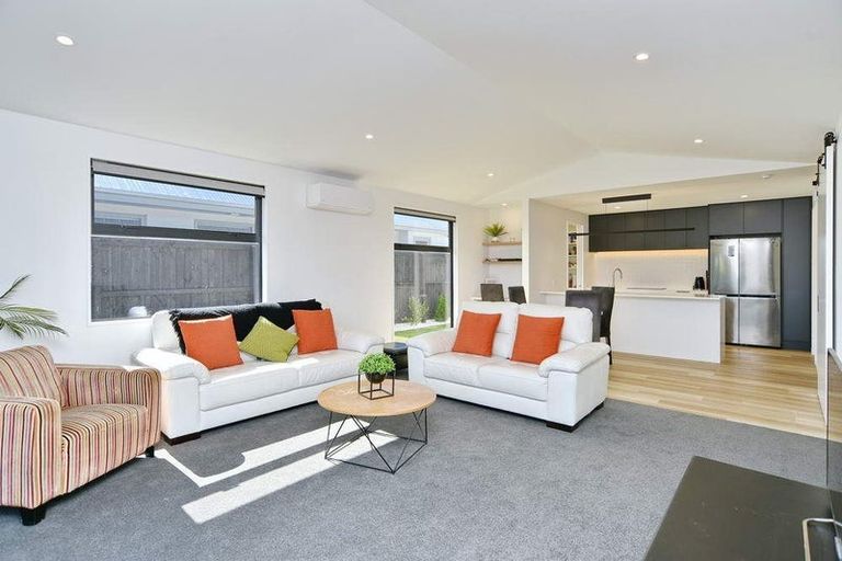 Photo of property in 10 Twin Meadows Drive, Casebrook, Christchurch, 8051