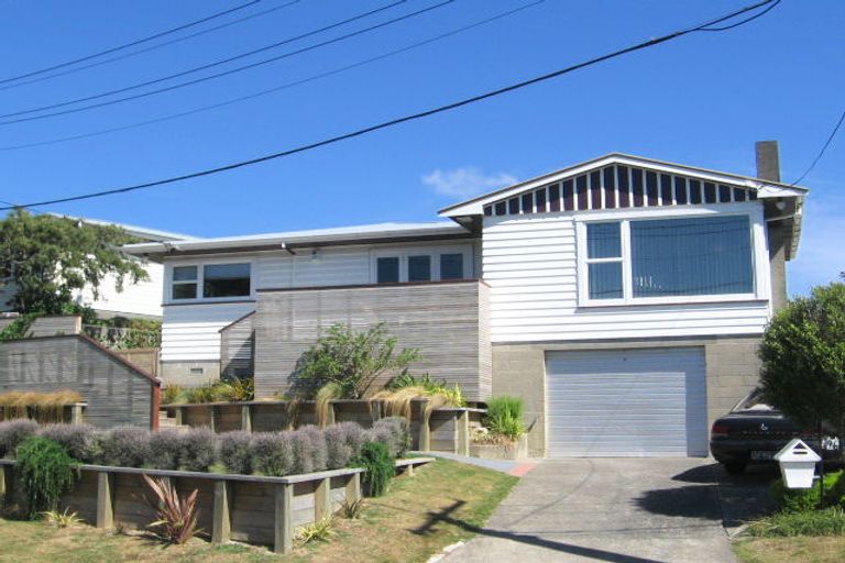 Photo of property in 96 Warwick Street, Wilton, Wellington, 6012