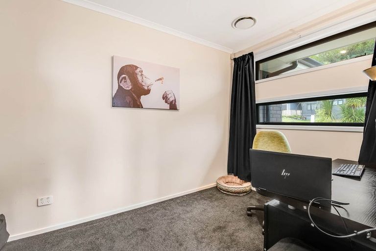 Photo of property in 3 St Julia Court, Helensville, 0800