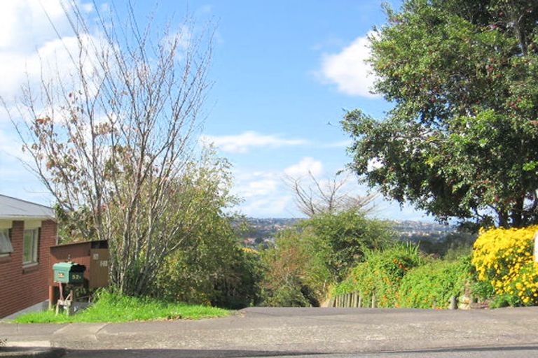 Photo of property in 1/52b Pleasant Road, Glen Eden, Auckland, 0602