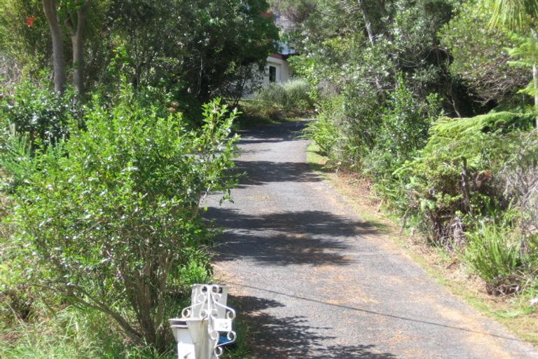Photo of property in 109a Braemar Road, Castor Bay, Auckland, 0620