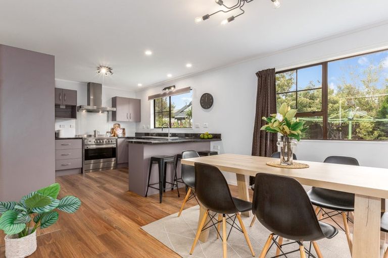 Photo of property in 2 James Cook Drive, Whitby, Porirua, 5024