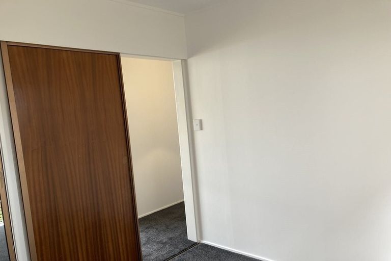 Photo of property in 52 Cascades Road, Pakuranga Heights, Auckland, 2010
