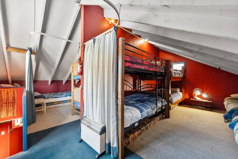 Photo of property in The Crows Nest Backpackers, 3365 Ida Valley-omakau Road, Oturehua, 9387