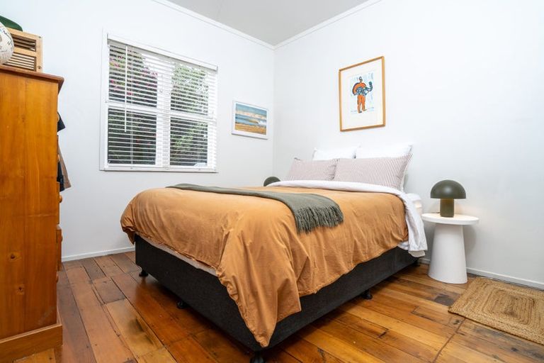 Photo of property in 49 Government Road, Raglan, 3225
