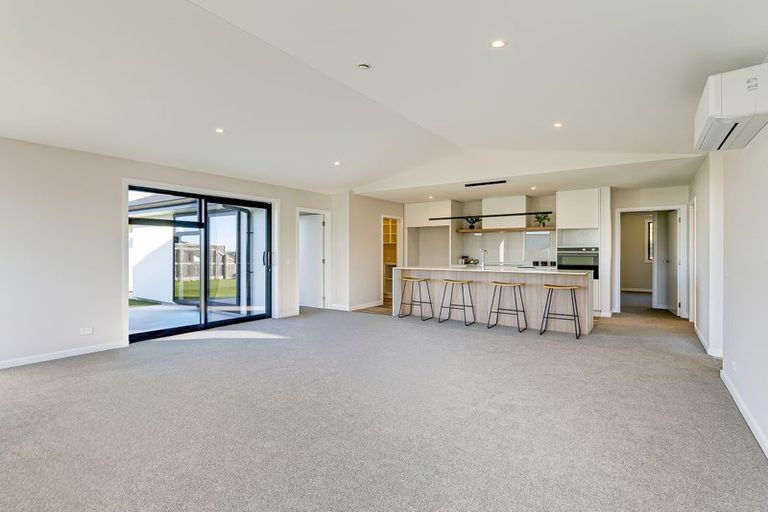 Photo of property in 12 Safre Place, Mapua, 7005