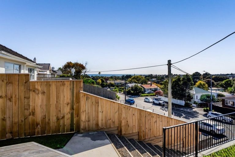 Photo of property in 92 Mangorei Road, Strandon, New Plymouth, 4312