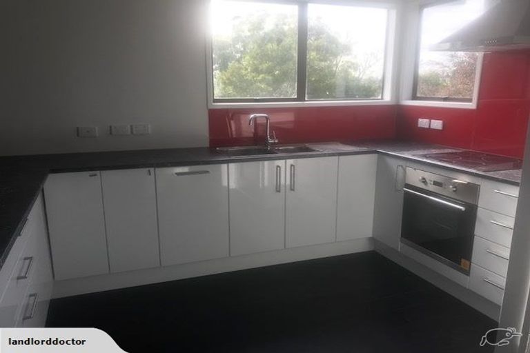 Photo of property in 13 Lendenfeld Drive, Papatoetoe, Auckland, 2025